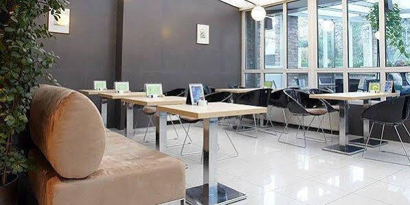 Hotel Dream Nagyszombat Kültér fotó